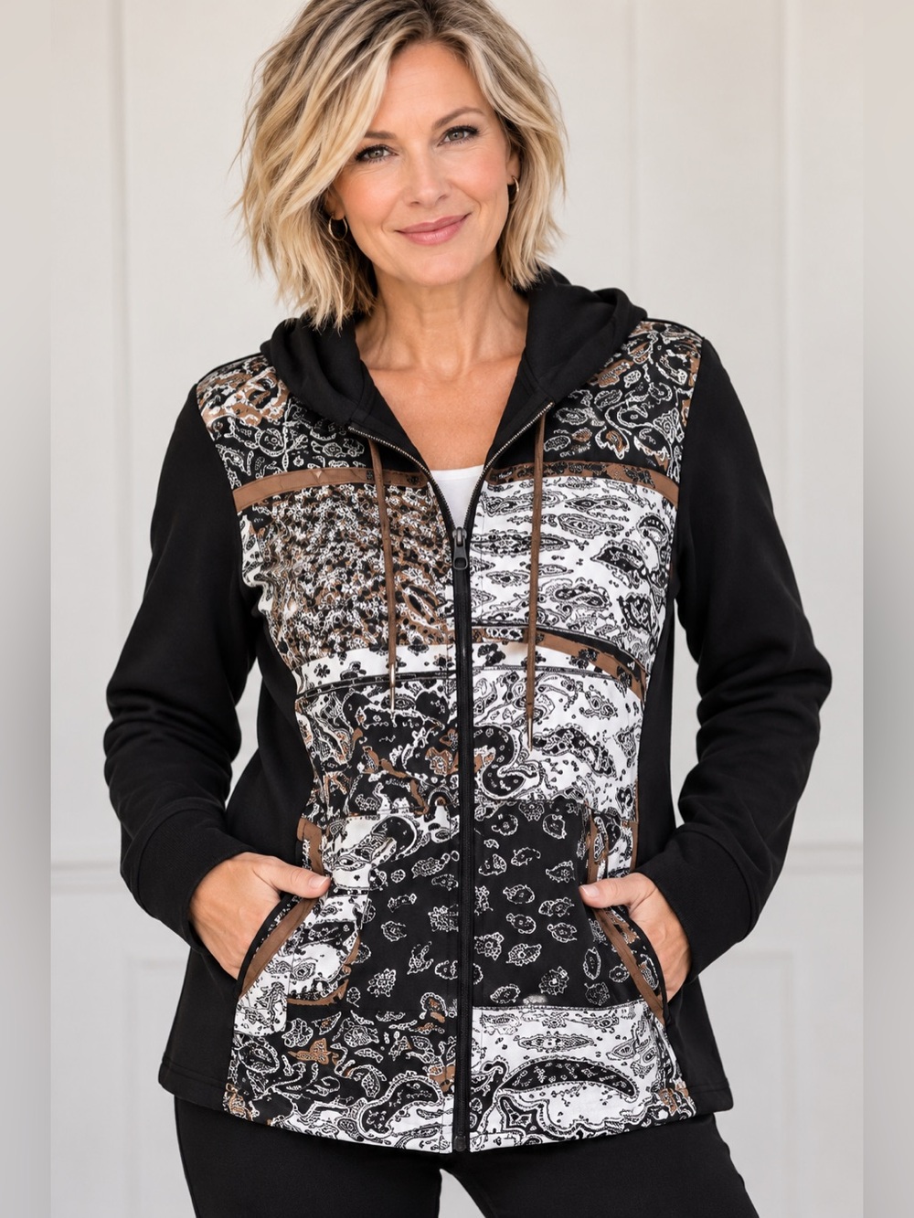 DOLCEZZA Black and White Patterned Zip-Up hoodie Jacket NWT XXL